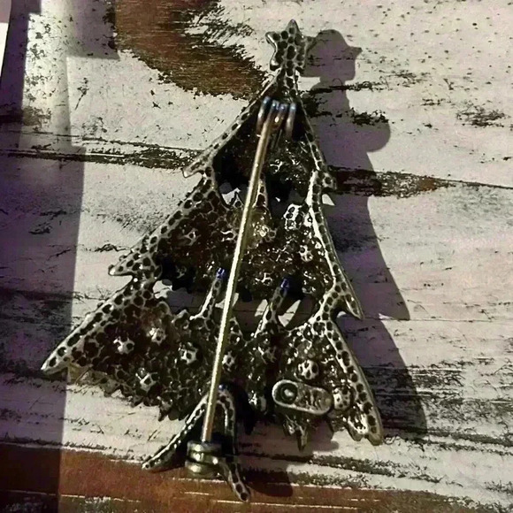 Christmas Brooch Lot of 3 : Anne Klein, Enamel Candy  Cane and Angel - Picture 3 of 4